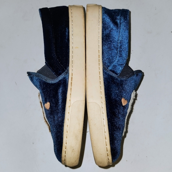 SOLUDOS LLAMAS IN LOVE Blue Velvet Sherpa Embroidered Sneakers Size 8 - Picture 7 of 16
